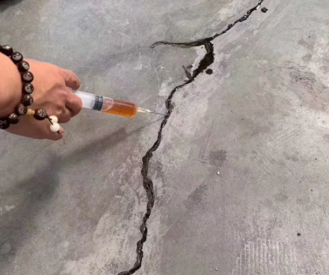 江达混凝土裂缝修补技术详解​